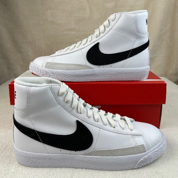 Nike Shoes - Nike Blazer Mid Black White READ DESCRIPTION